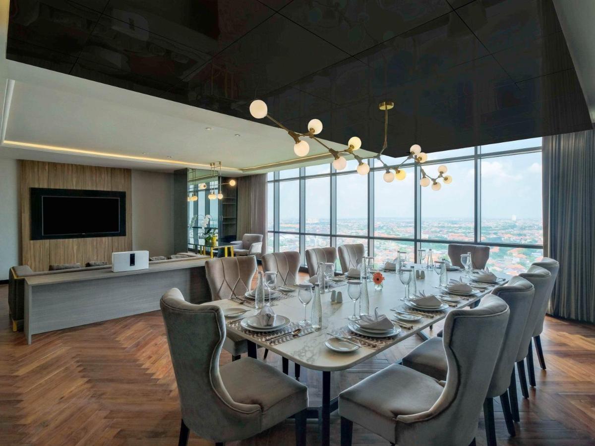 Movenpick 5* Surabaya