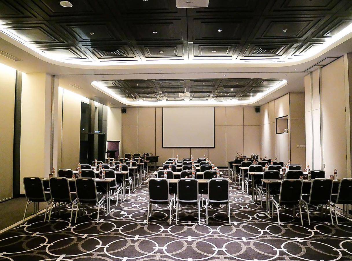 Movenpick Hotel